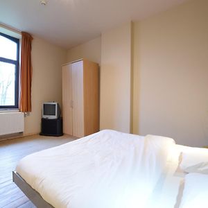 Holiday Six-Bedroom Home